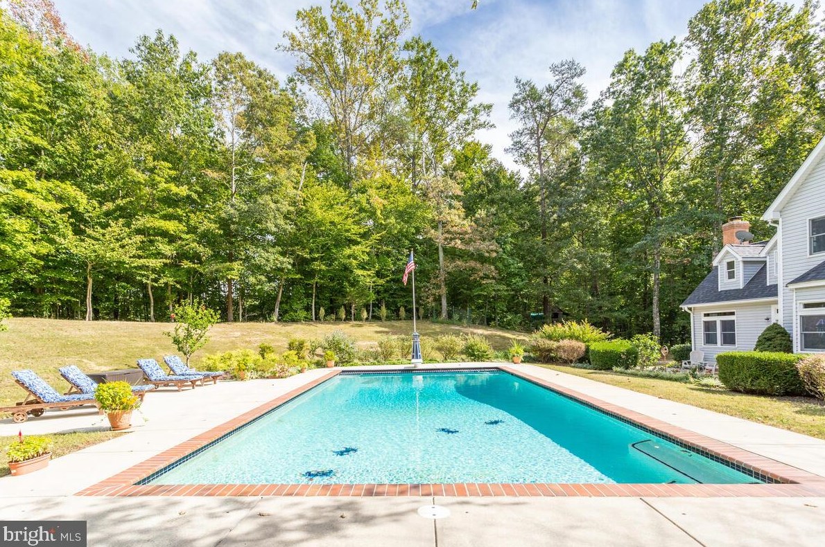 4030 Howes Ct, Dunkirk MD  20754-3009 exterior