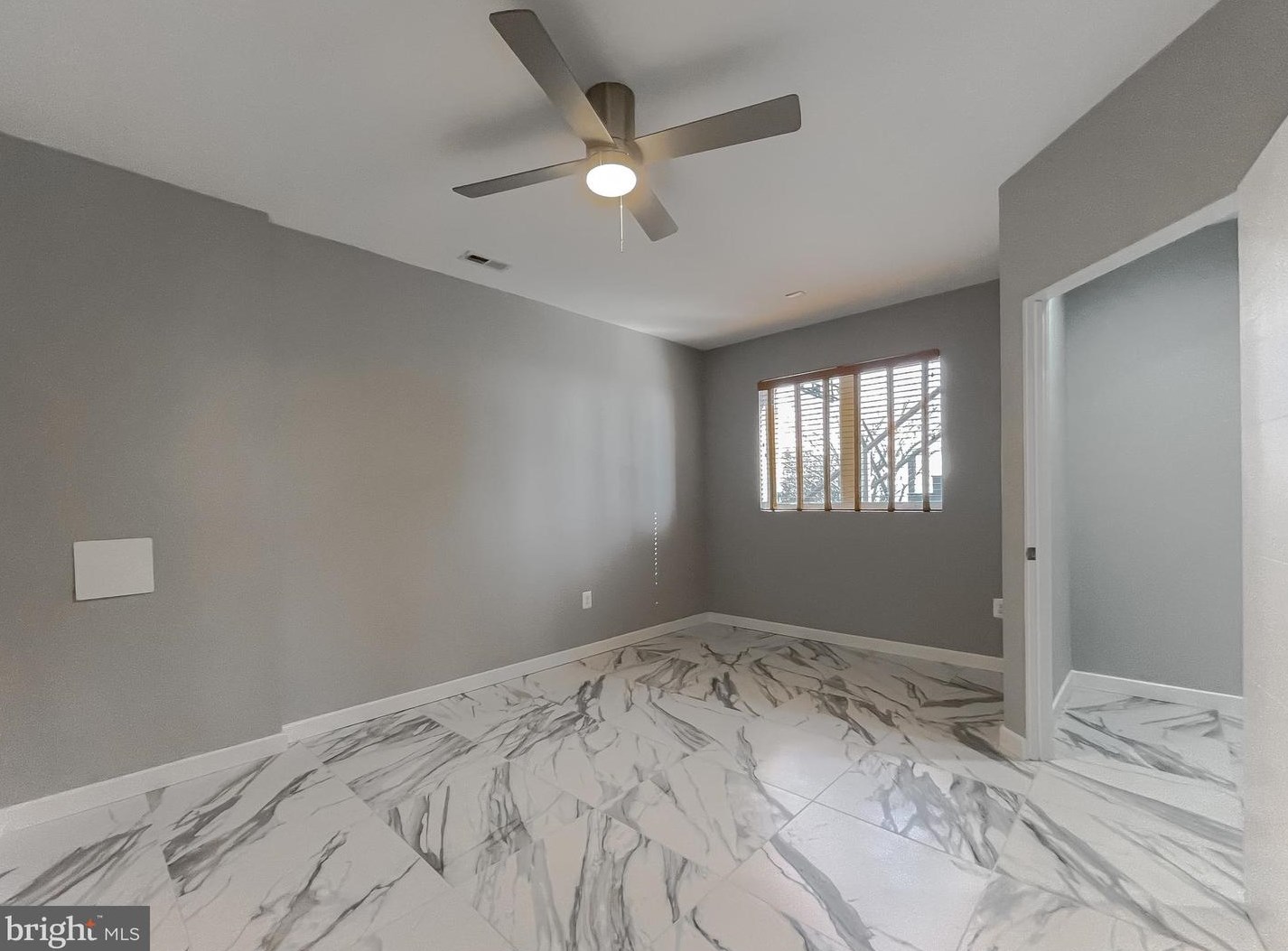 5101 Bay Pkwy, Huntingtown MD  20639-9337 exterior