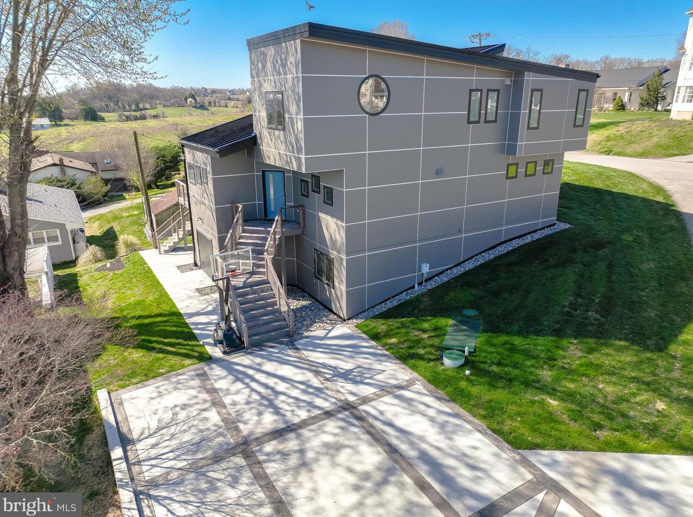 5101 Bay Pkwy, Huntingtown MD  20639-9337 exterior