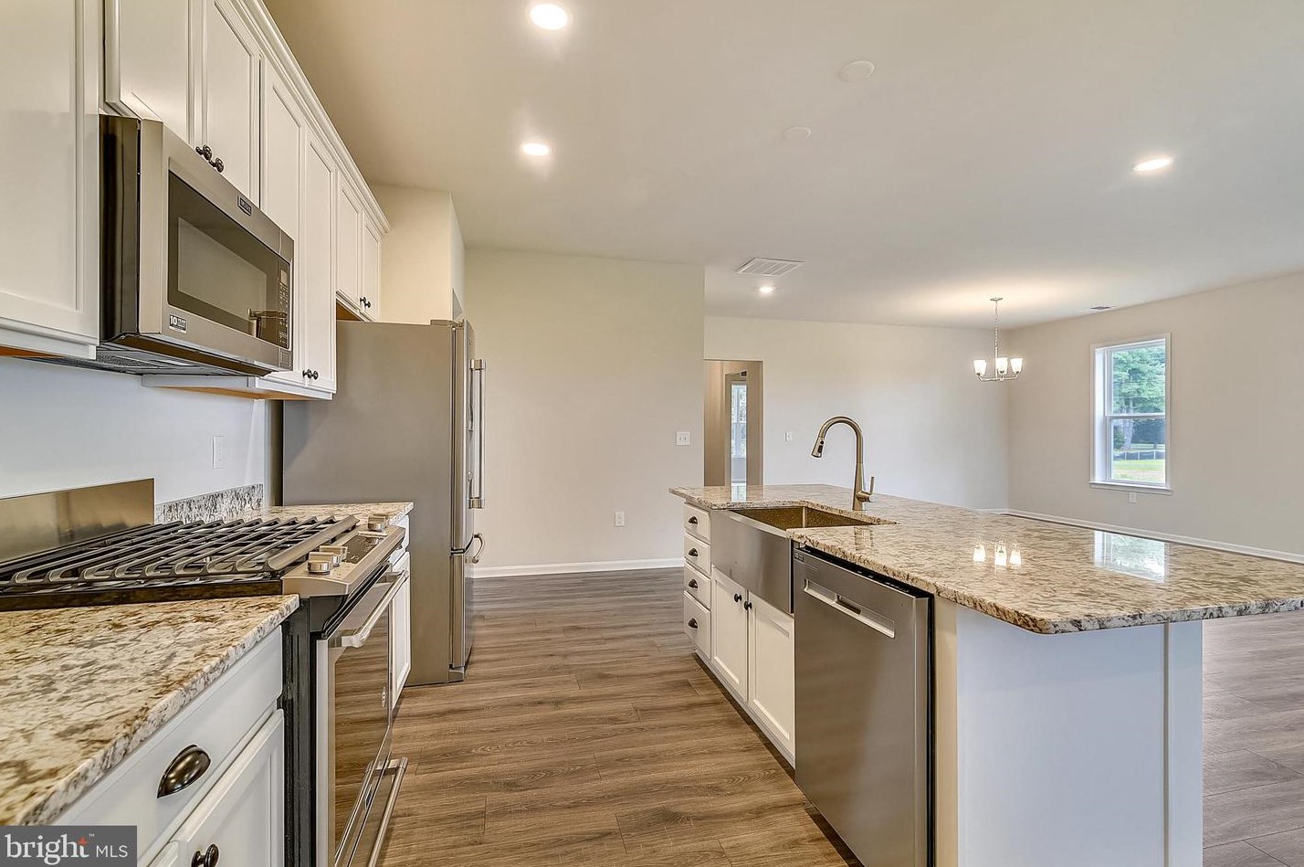 124 Turnabout Ln, Huntingtown MD 20639-3709 exterior