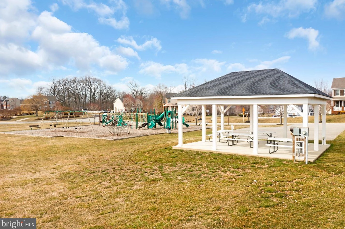 967 Folkstone Dr, Huntingtown MD  20639-2351 exterior