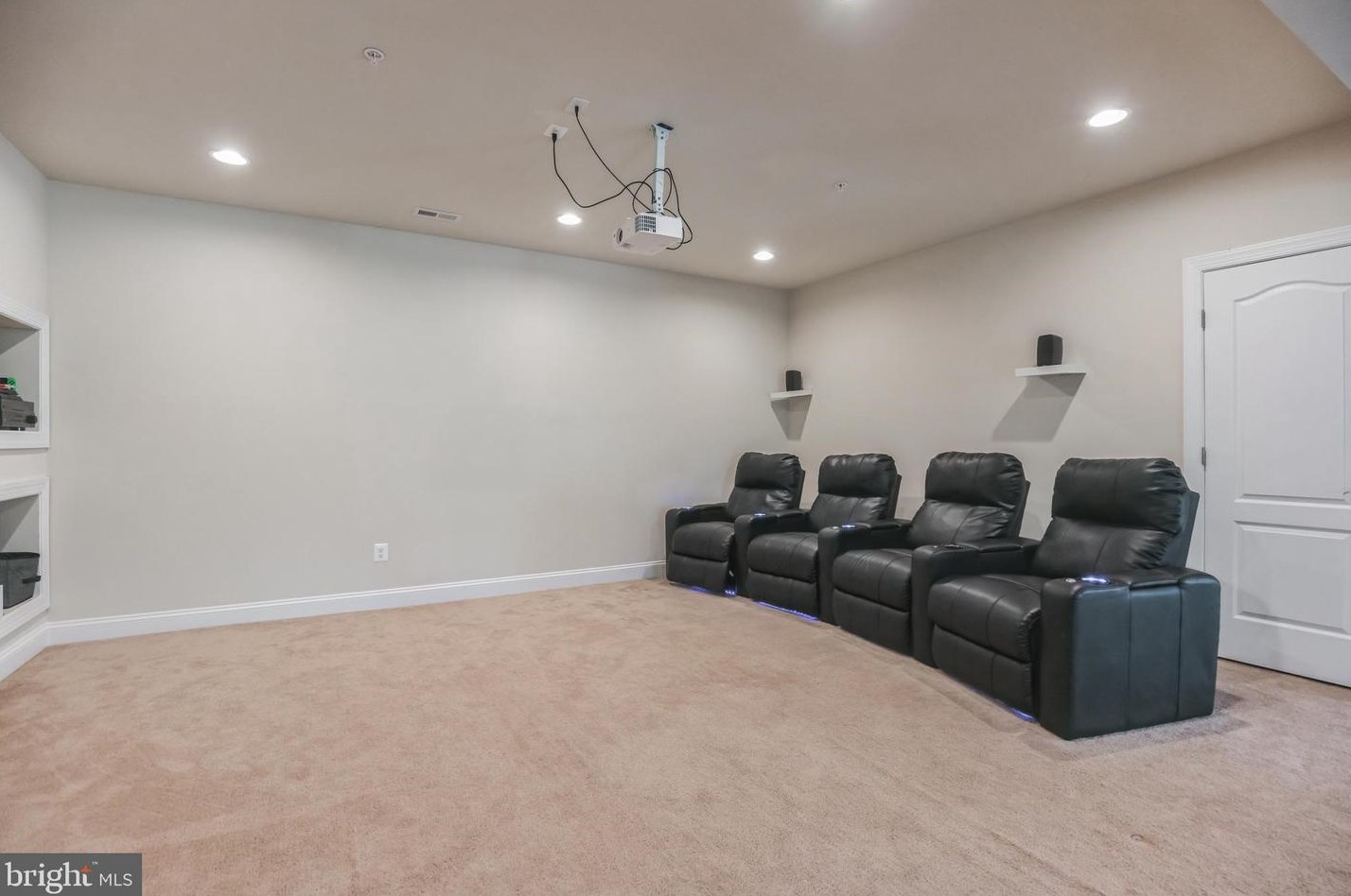 967 Folkstone Dr, Huntingtown MD  20639-2351 exterior