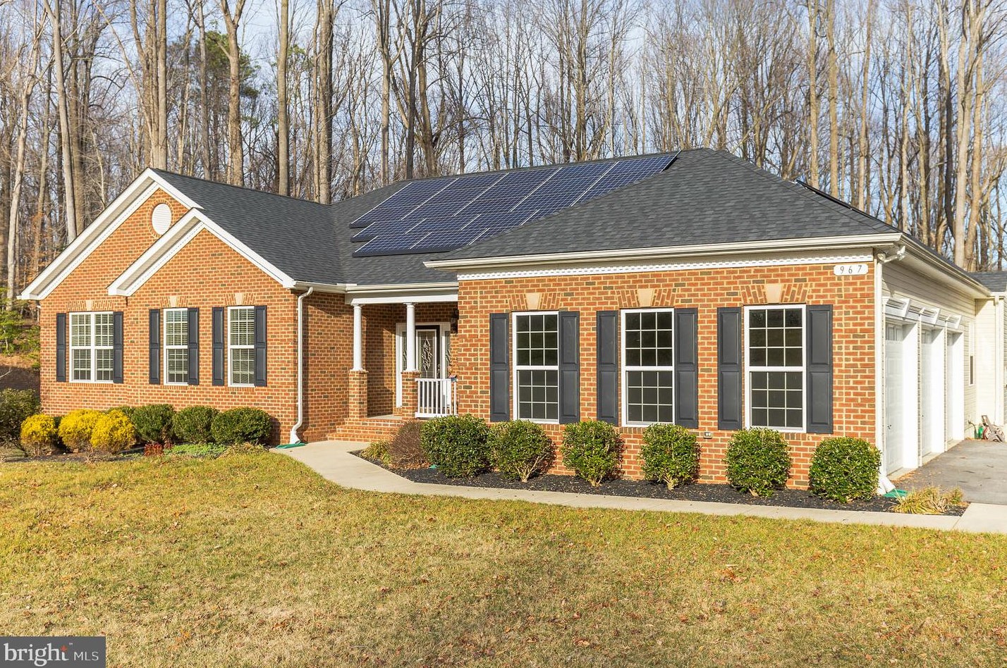 967 Folkstone Dr, Huntingtown MD  20639-2351 exterior