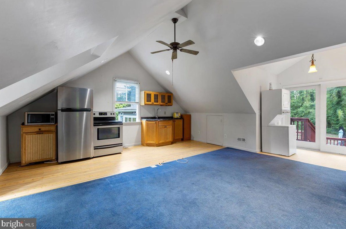 1100 Plum Point Rd, Huntingtown MD  20639-9247 exterior