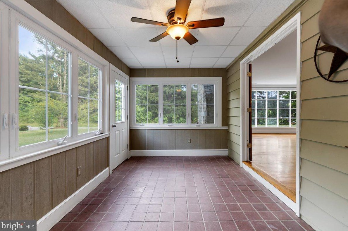 1100 Plum Point Rd, Huntingtown MD  20639-9247 exterior