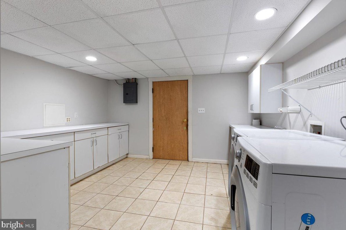 1100 Plum Point Rd, Huntingtown MD  20639-9247 exterior