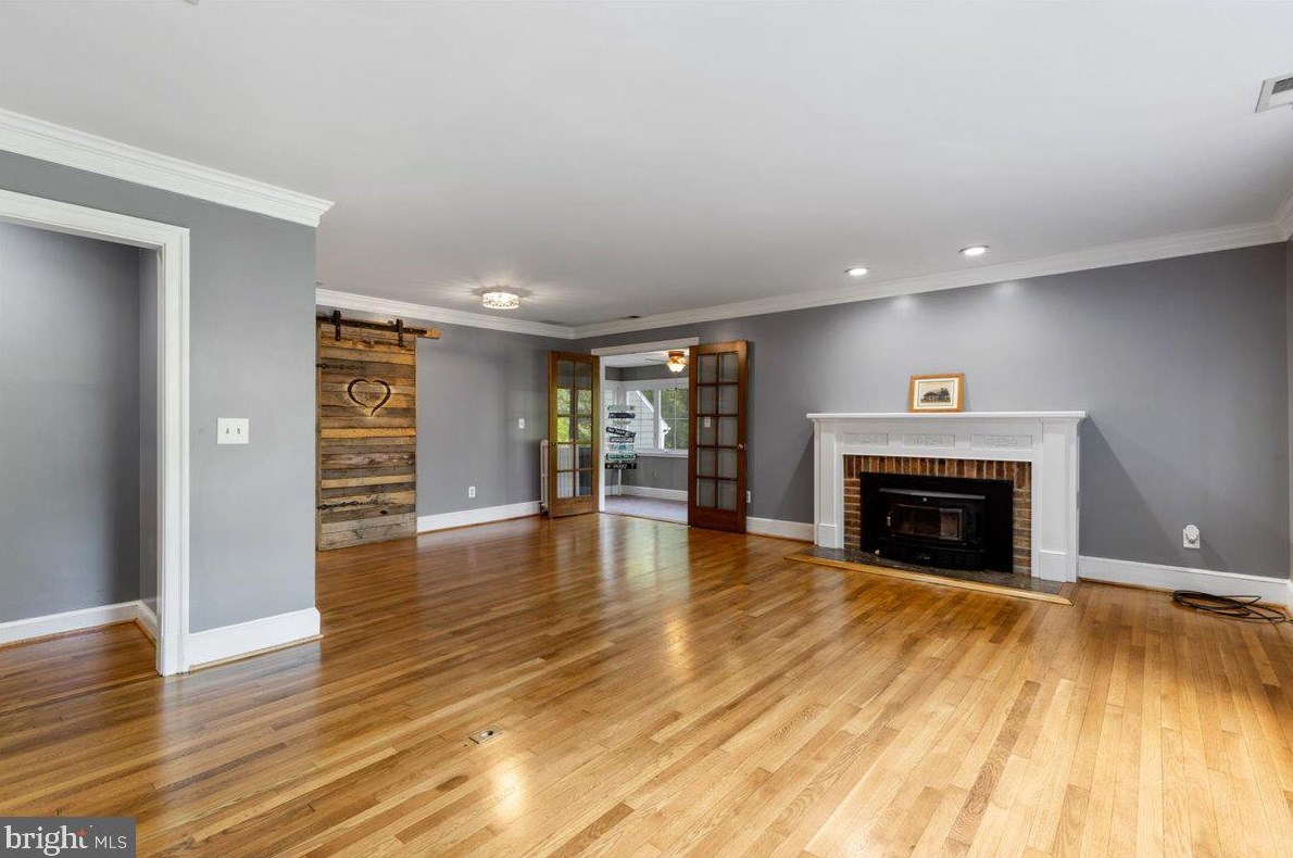 1100 Plum Point Rd, Huntingtown MD  20639-9247 exterior