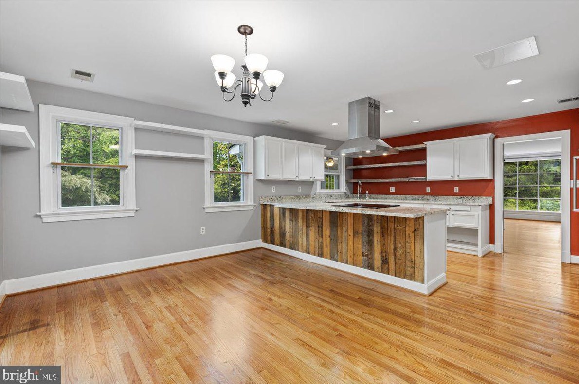 1100 Plum Point Rd, Huntingtown MD  20639-9247 exterior