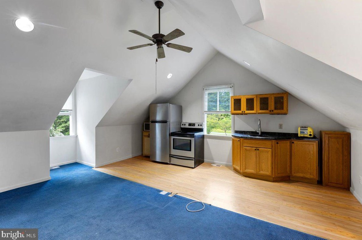 1100 Plum Point Rd, Huntingtown MD  20639-9247 exterior