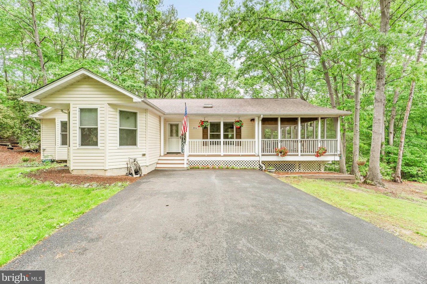 206 Marina Overlook, Lusby, MD 20657-2668