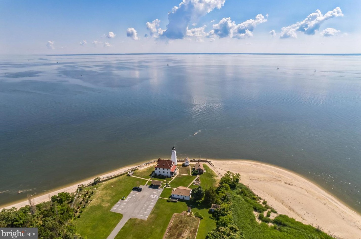 10969 Holly Dr, Lusby, MD 20657-2424