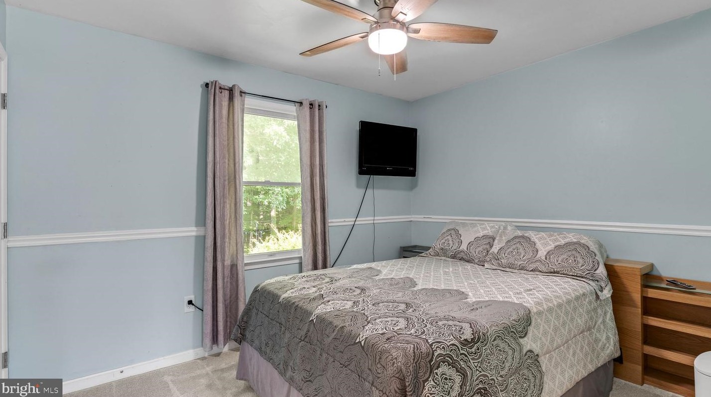 6641 Greenhill Ct, Huntingtown MD 20639-3210 exterior