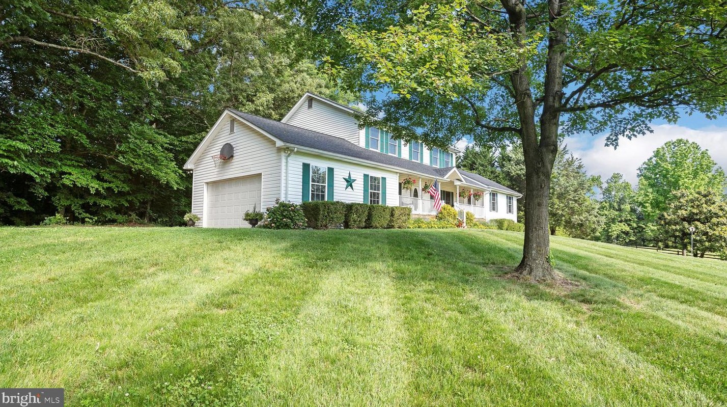 6641 Greenhill Ct, Huntingtown MD 20639-3210 exterior