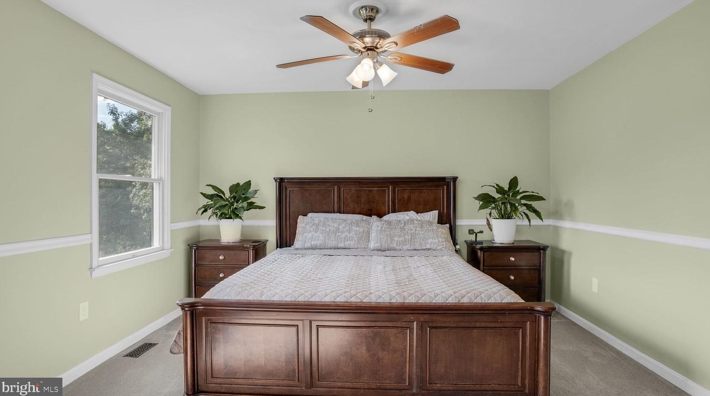 6641 Greenhill Ct, Huntingtown MD 20639-3210 exterior