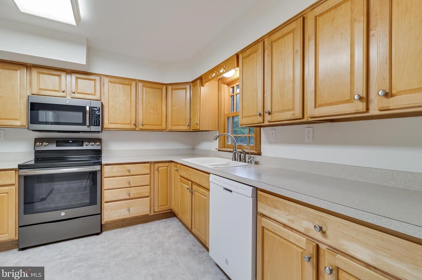 5491 Stephen Reid Rd, Huntingtown MD 20639-9772 exterior