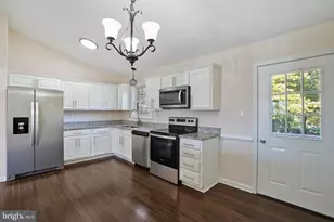 932 Crystal Rock Rd, Lusby, MD 20657 - Photo 6