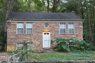 8446 Pine Blvd, Lusby, MD 20657 - Photo 2