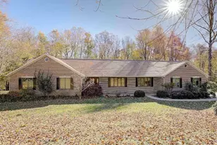 8839 Stratford Ct, Owings, MD 20736 - Photo 2