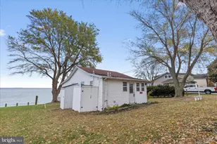 161 Chesapeake Ave, Prince Frederick, MD 20678 - Photo 28