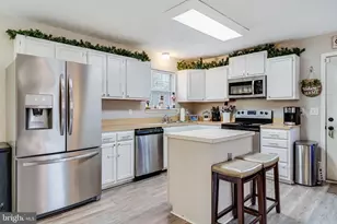 727 Bald Eagle Ln, Lusby, MD 20657 - Photo 6