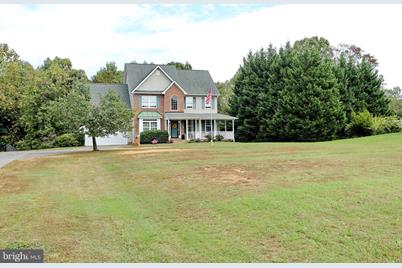 9854 Charles - Photo 1