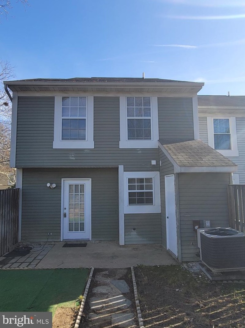 4119 Bluebird Dr, Waldorf, MD 20603