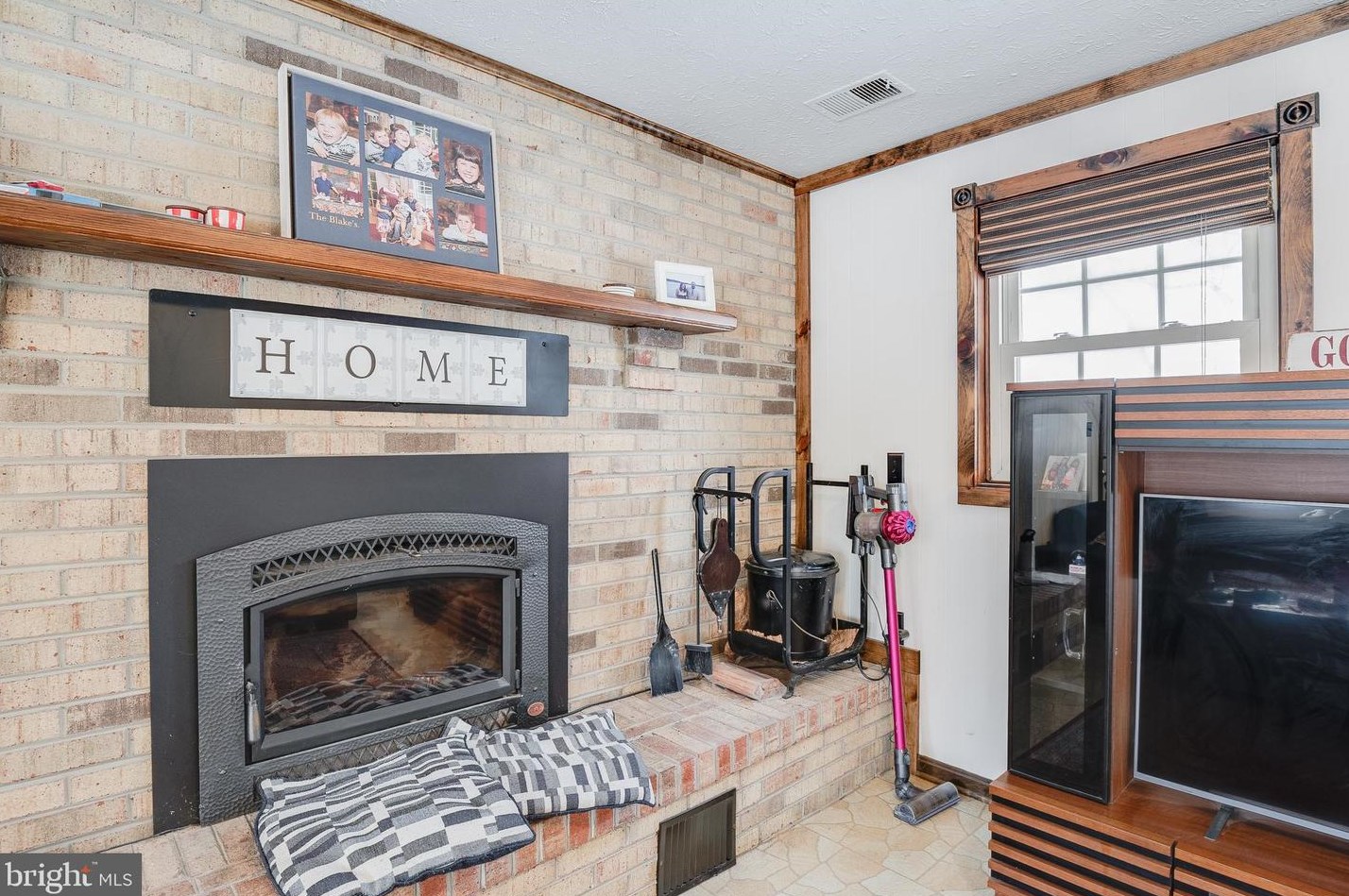 8305 Apple Creek Pl, Waldorf MD  20603-6118 exterior