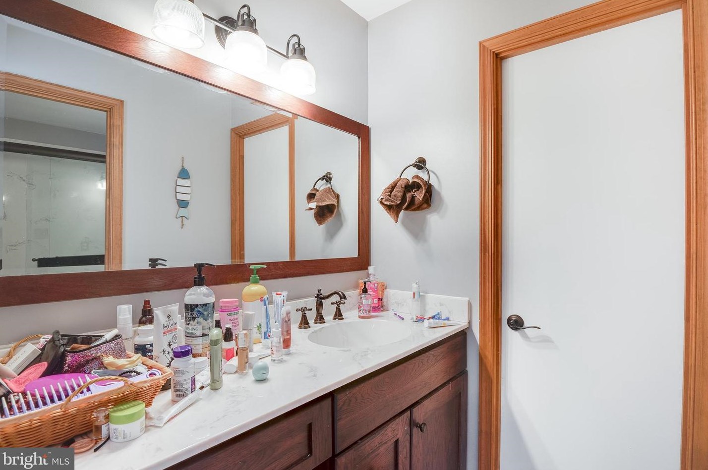8305 Apple Creek Pl, Waldorf MD  20603-6118 exterior