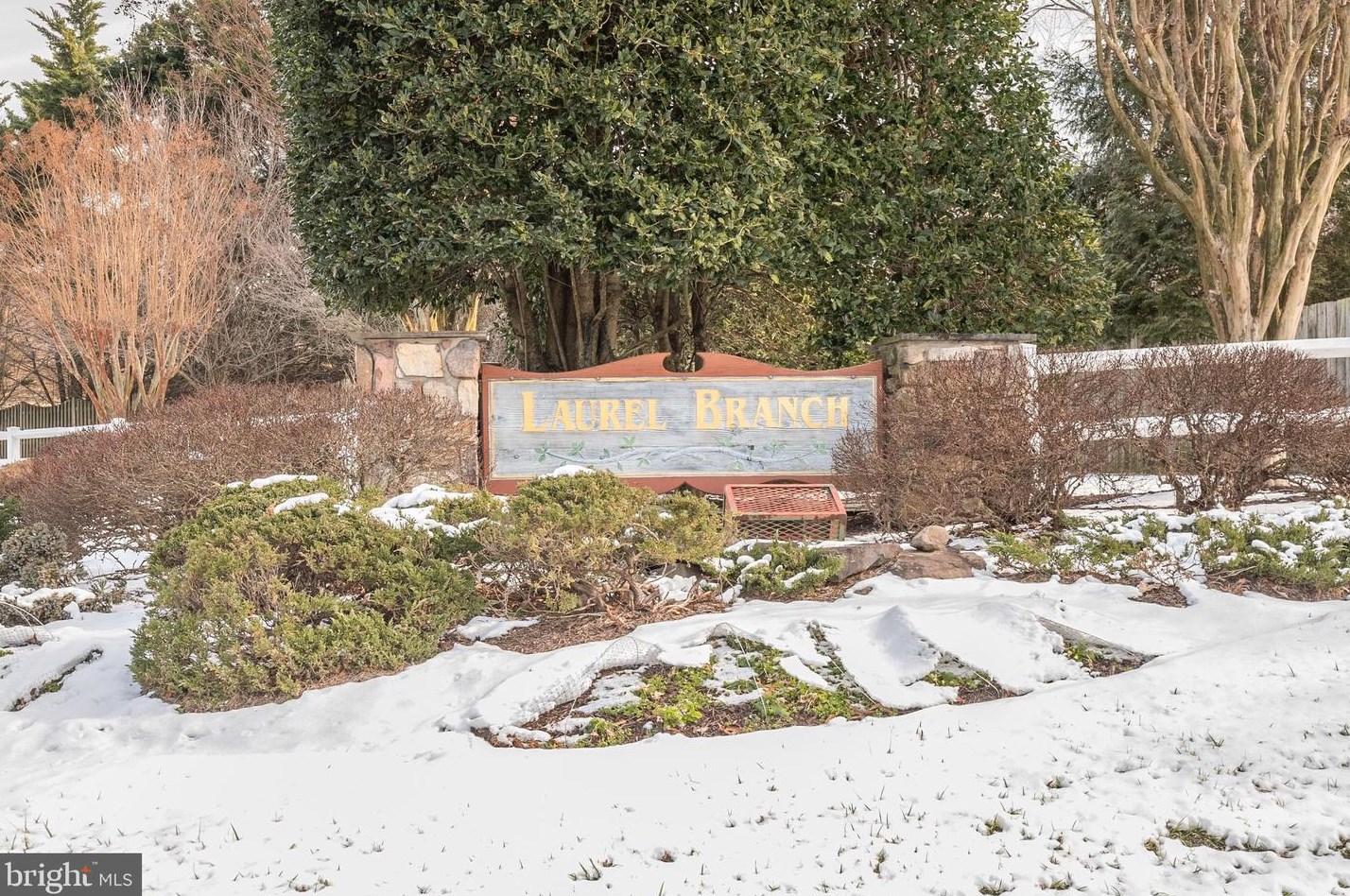 8305 Apple Creek Pl, Waldorf MD  20603-6118 exterior