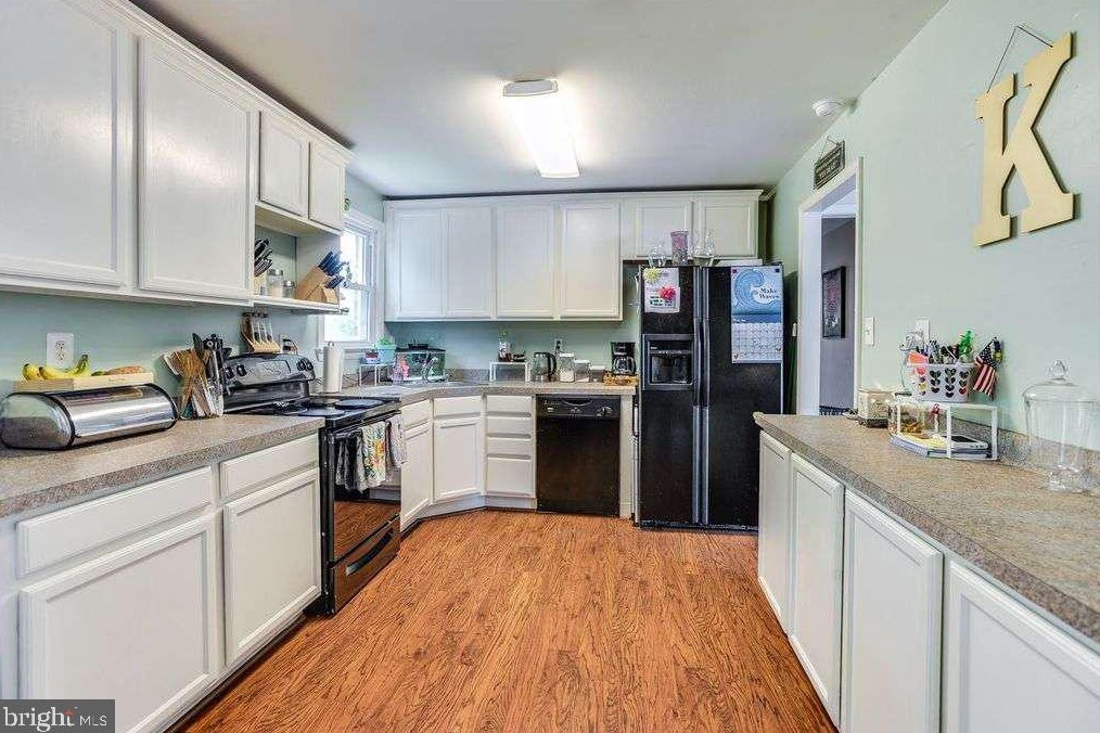 11607 Terrace Dr, Waldorf MD  20602-2785 exterior