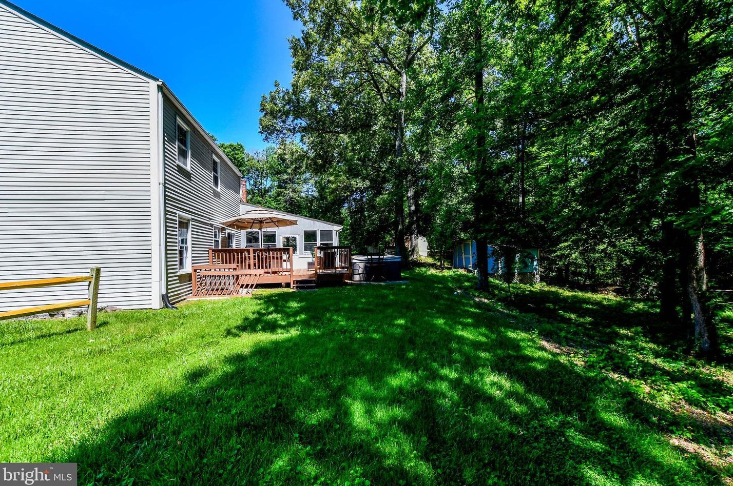 2182 Gothic Ct, Waldorf MD  20602-2226 exterior