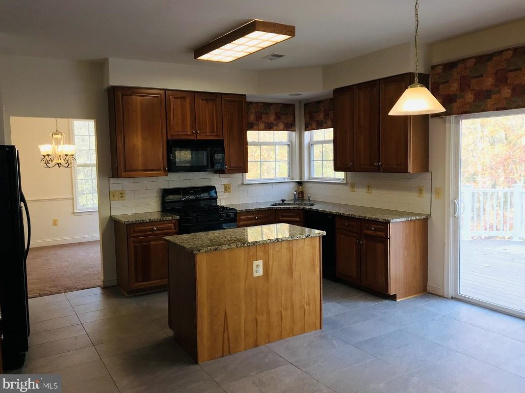 11408 Plenty Gates Ct, Waldorf, MD 20601-5600