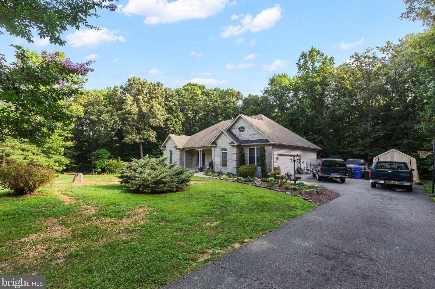 15715 Cloverleaf Ct, Hughesville MD  20637-2561 exterior