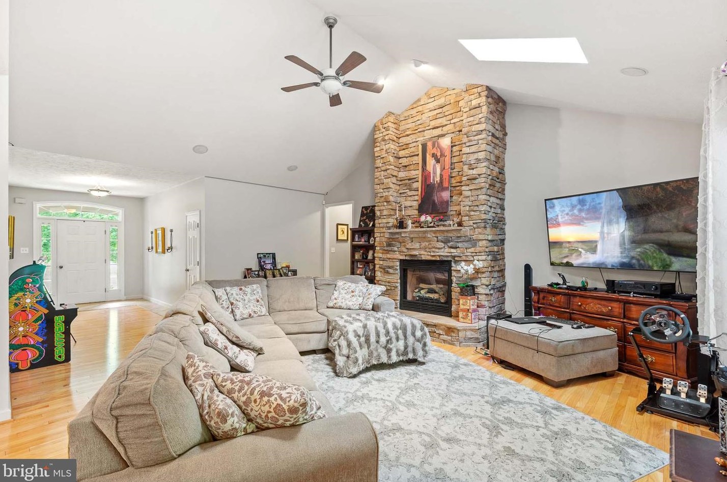 15715 Cloverleaf Ct, Hughesville MD  20637-2561 exterior