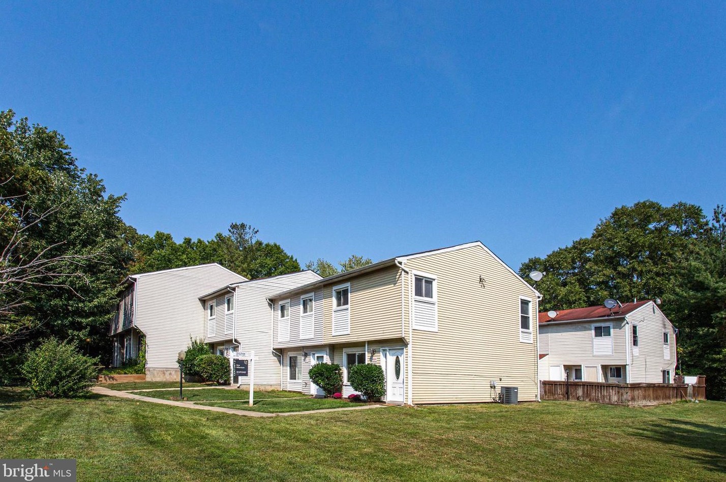 3019 Heathcote Rd, Waldorf, MD 20602-2514