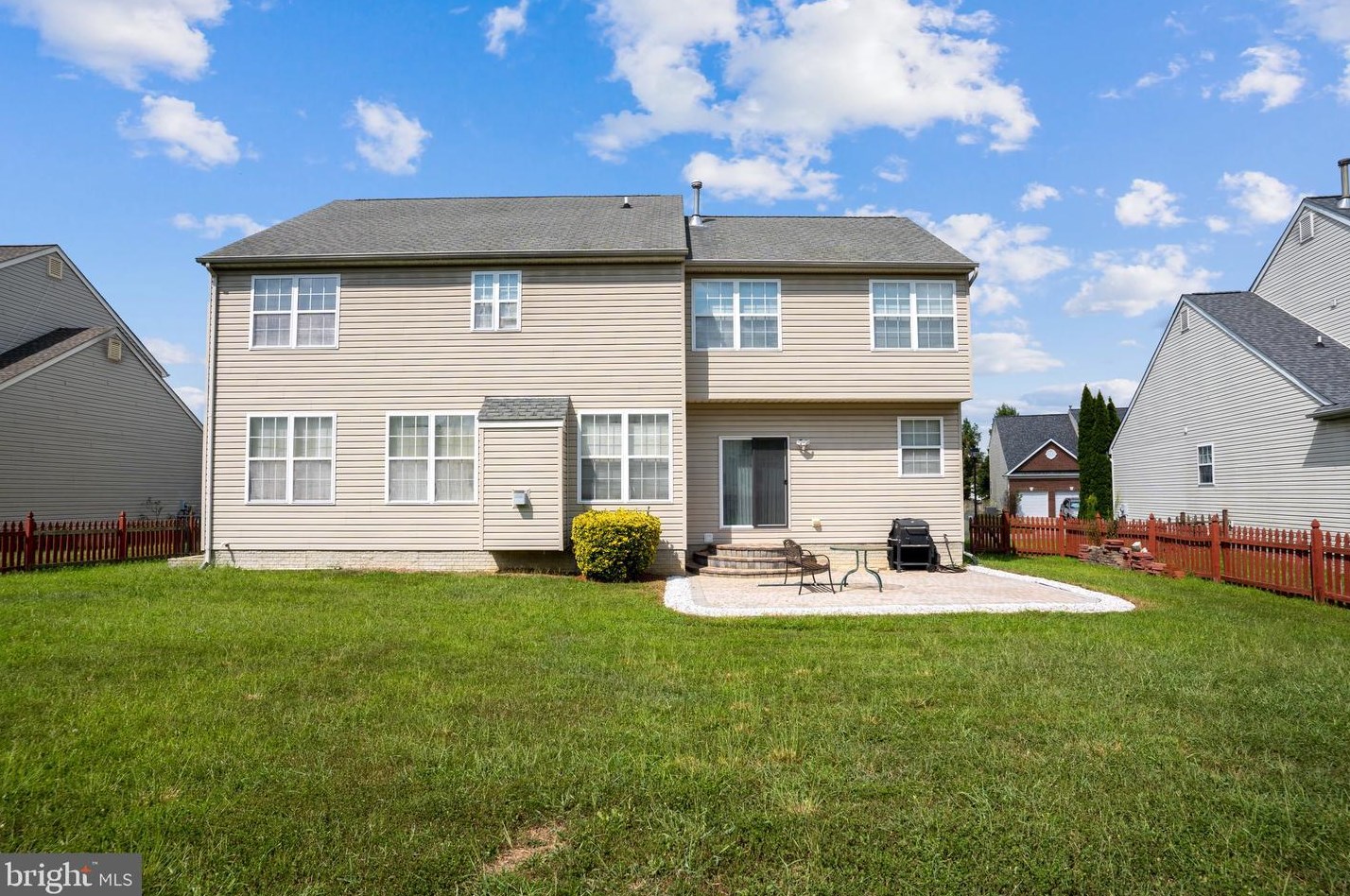 2331 Sequoia Grove St, Waldorf, MD 20601-2687