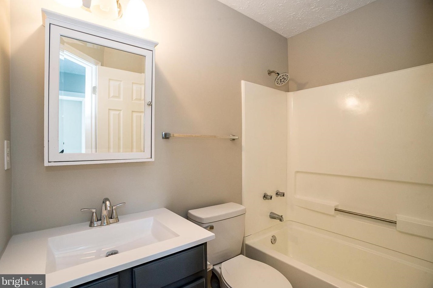 6009 Sirenia Pl, Waldorf MD  20603-4356 exterior