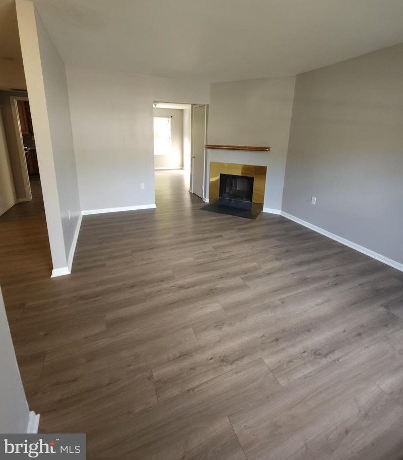 111 Brookside Pl, Waldorf, MD 20601-8990