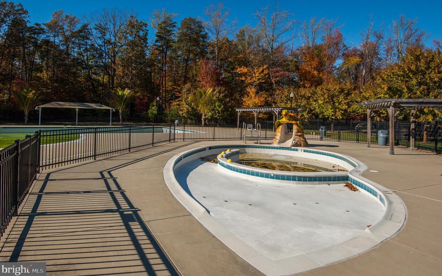 11713 Palm Desert Pl, Waldorf MD  20602-5195 exterior