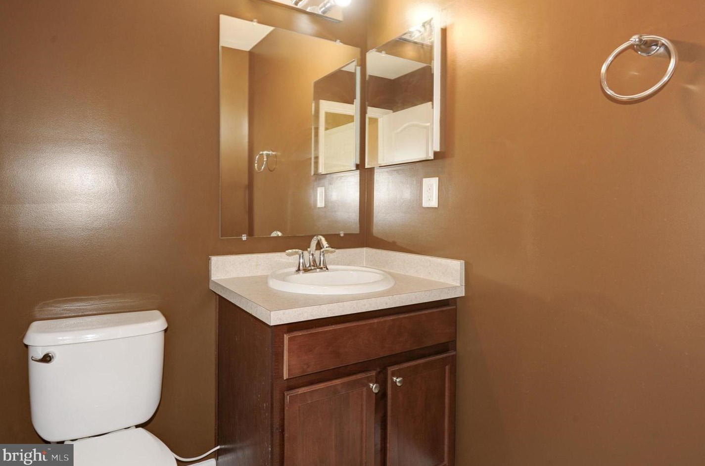 11713 Palm Desert Pl, Waldorf MD  20602-5195 exterior