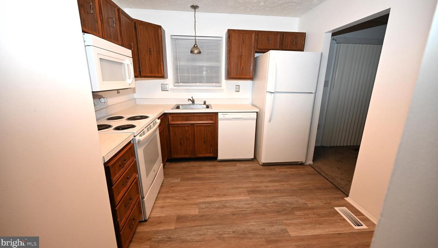 12628 Council Oak Dr, Waldorf, MD 20601