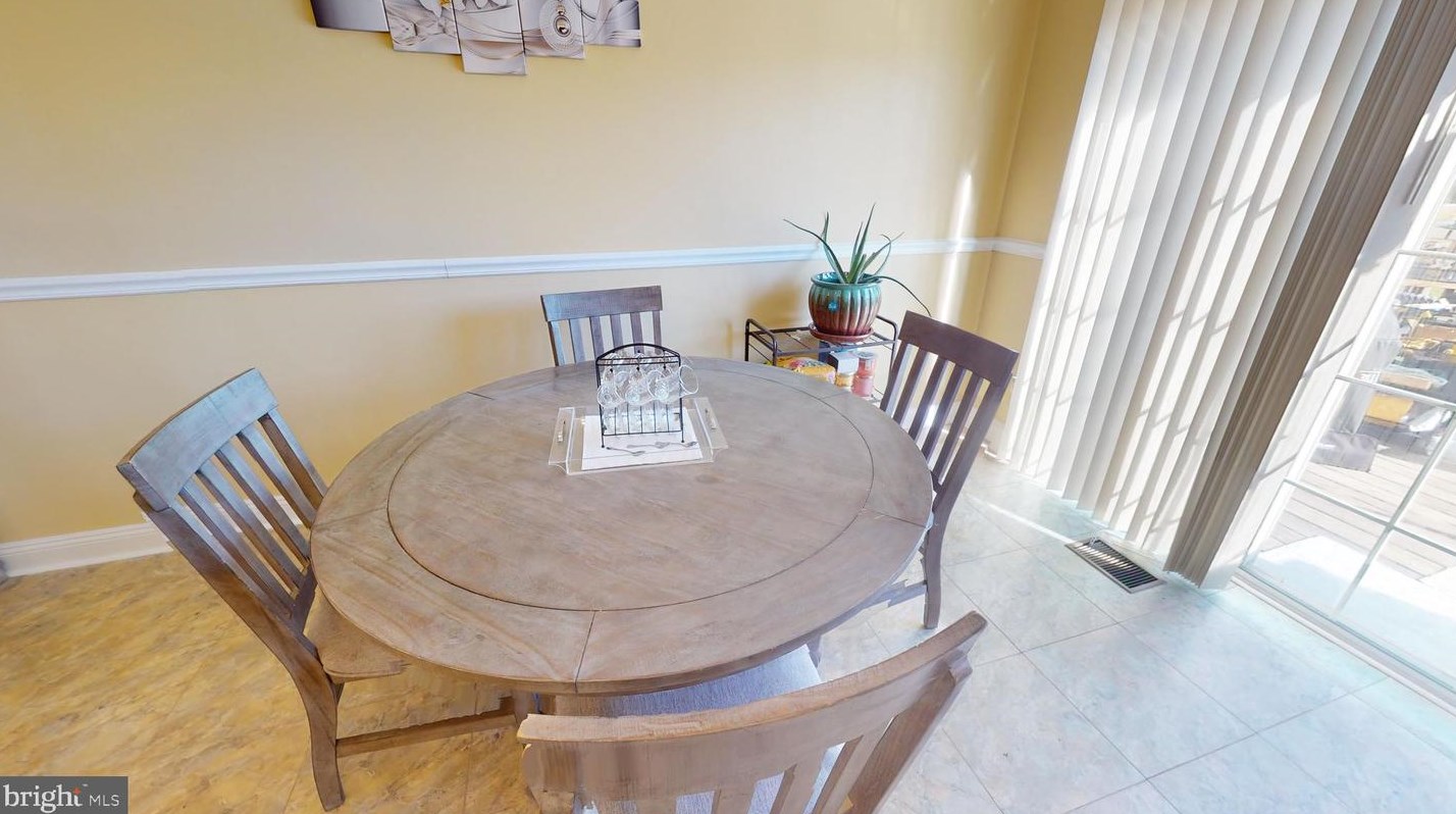 12445 Turtle Dove Pl, Waldorf MD  20602-1406 exterior