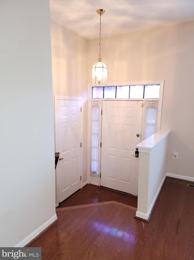 2647 Lacrosse Pl, Waldorf MD  20603-3871 exterior