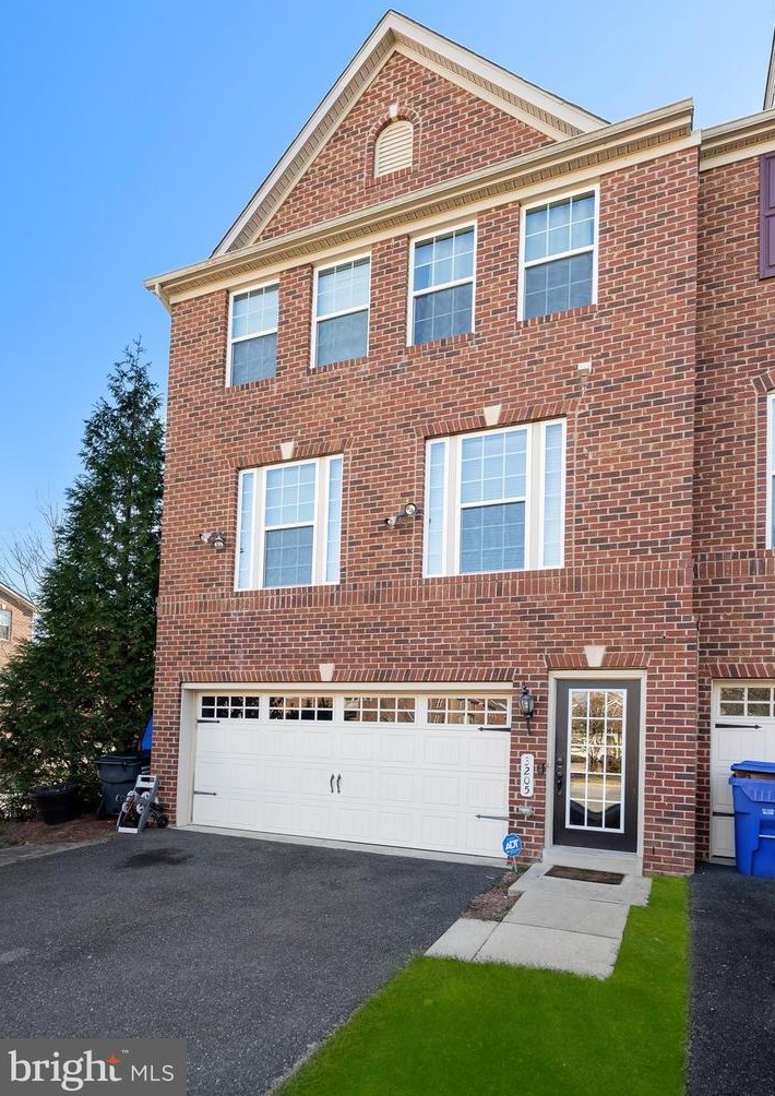 3205 Careysbrook Ct, Waldorf, MD 20601-4646