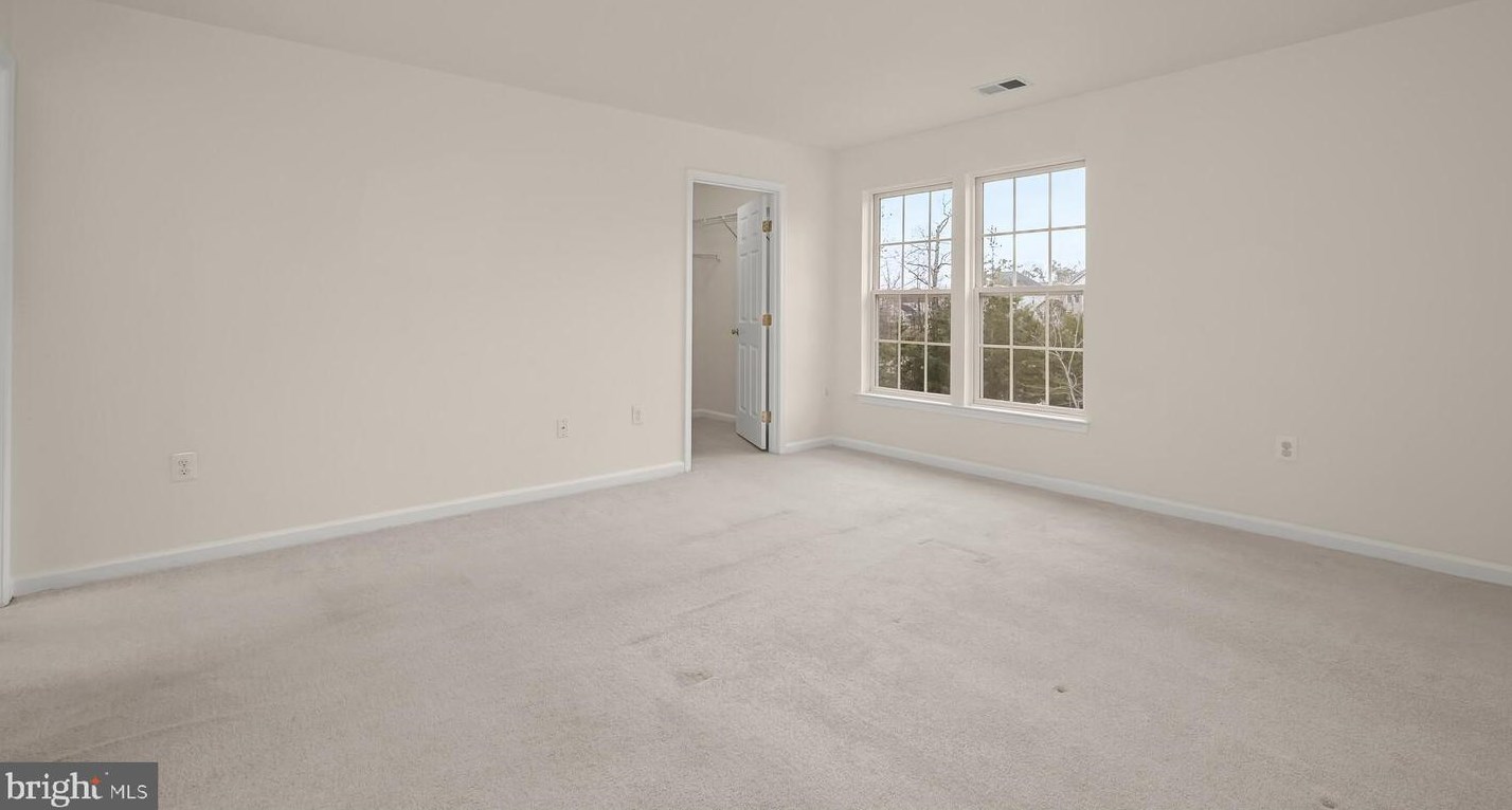 10543 Sugarberry St, Waldorf MD  20603-5715 exterior