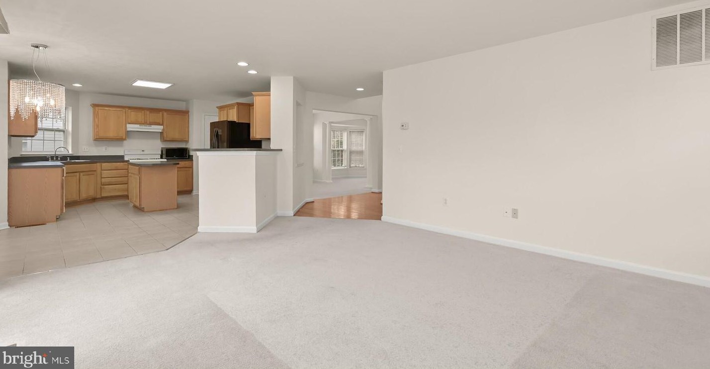 10543 Sugarberry St, Waldorf MD  20603-5715 exterior