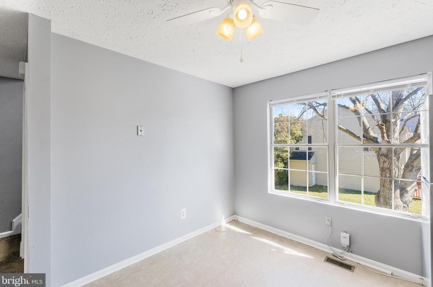 4208 Drake Ct, Waldorf MD  20603-4558 exterior