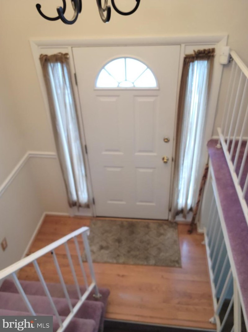 2690 Pinewood Dr, Waldorf, MD 20601-3265