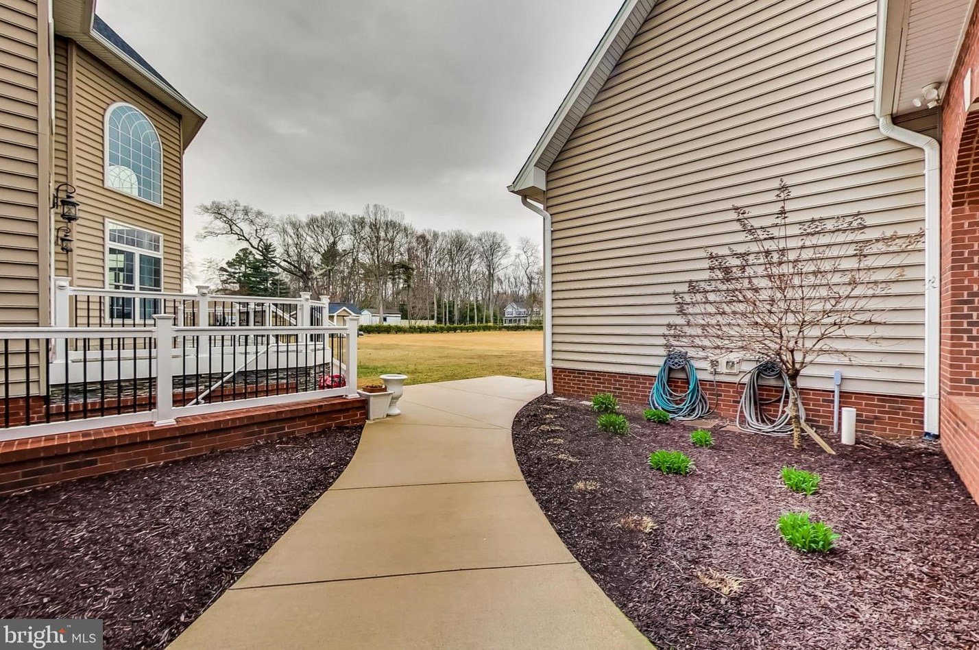 13550 Bill Lyon Pl, Bryantown, MD 20617