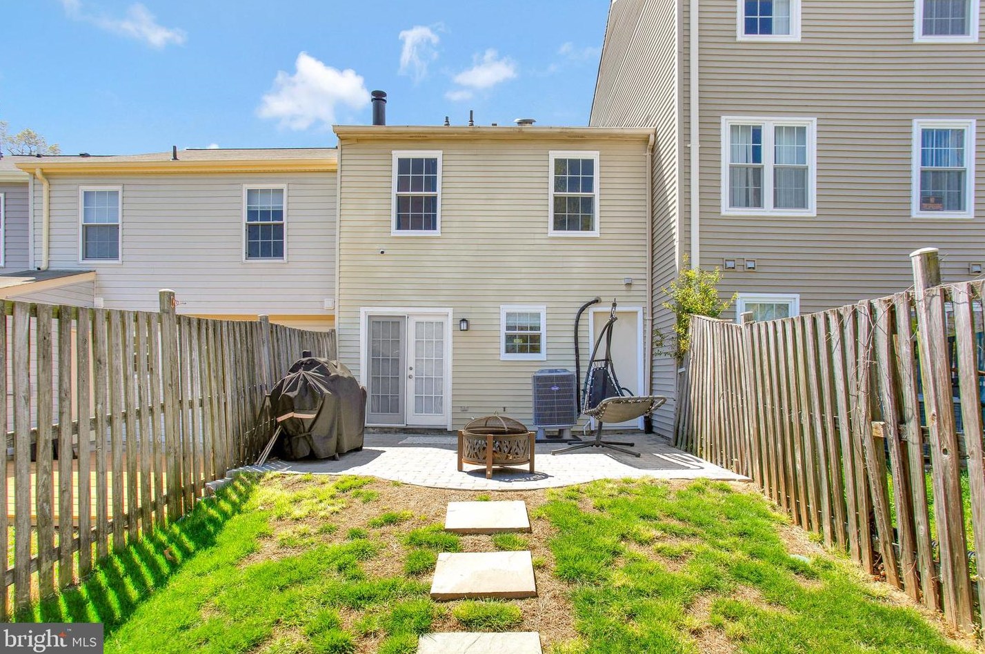 4256 Drake Ct, Waldorf MD  20603-4568 exterior